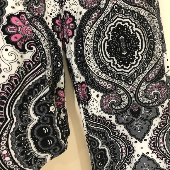 Sosho Semi Flared Knit‎ Printed Pants fits S/M - Picture 5 of 6